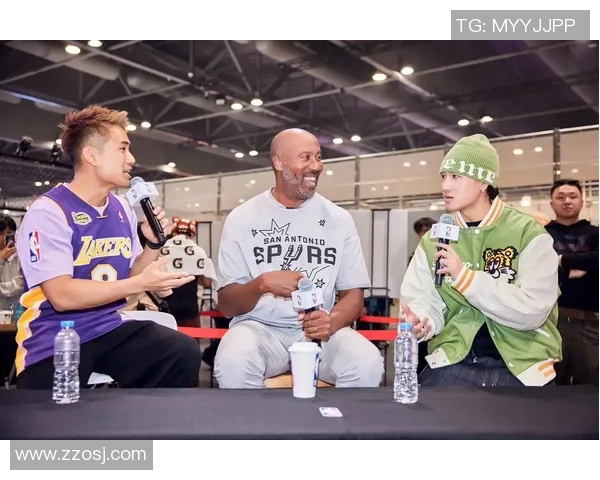 同名足球球星与篮球球星的传奇对比分析：跨界偶遇的偶然与必然