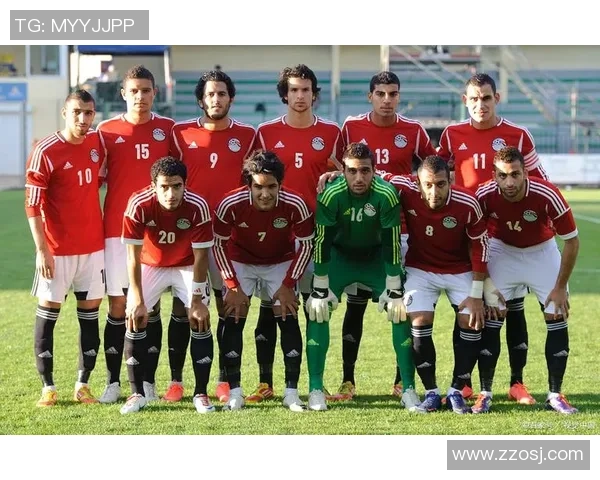 现役足球巨星闪耀绿茵场世界足坛群雄逐鹿争锋时刻